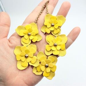 C1946 Yellow Faux Leather Floral Statement Necklace Gold Tone